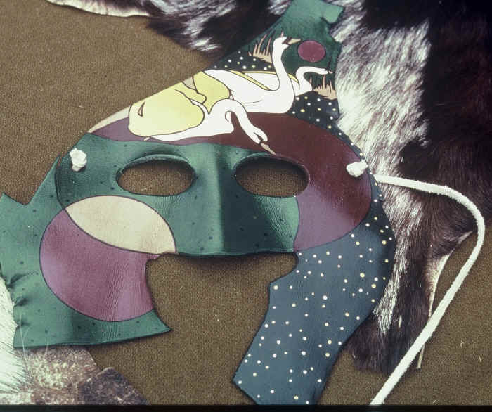 Click here to return to masks catalogue page